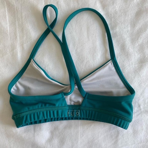 Fleo Sports Bra - Picture 2 of 2